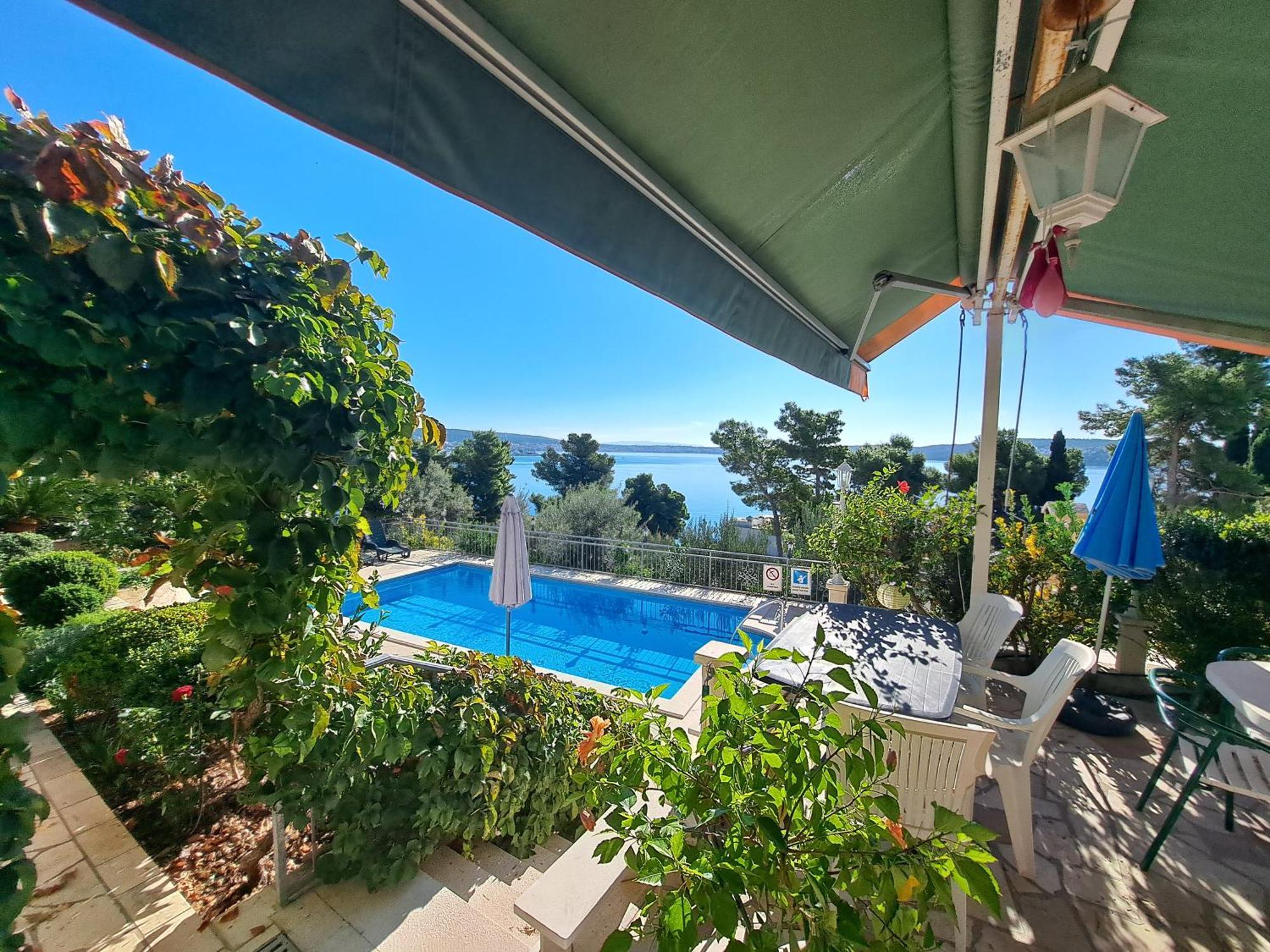 Apartments Zgogo Trogir Extérieur photo