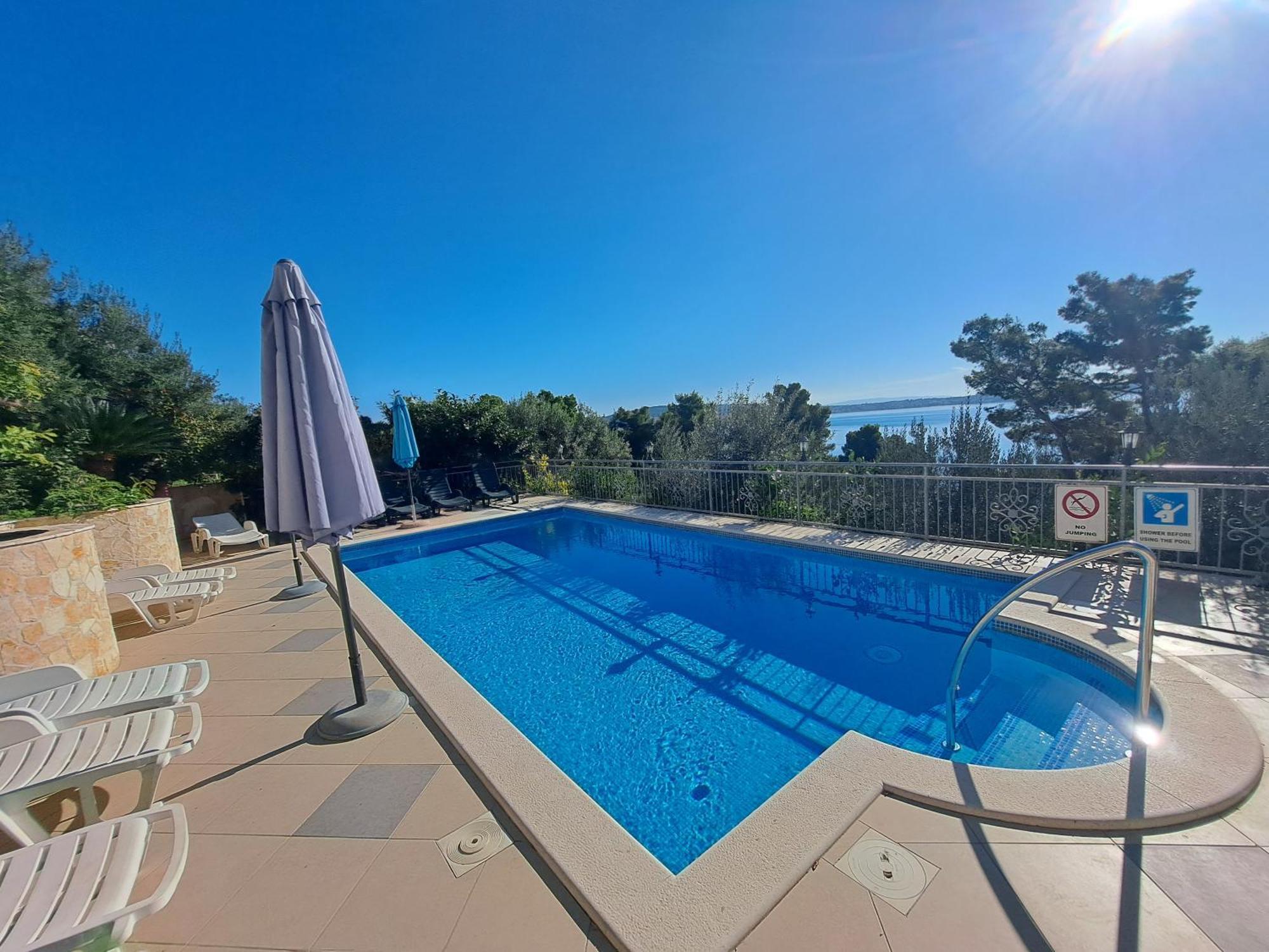 Apartments Zgogo Trogir Extérieur photo