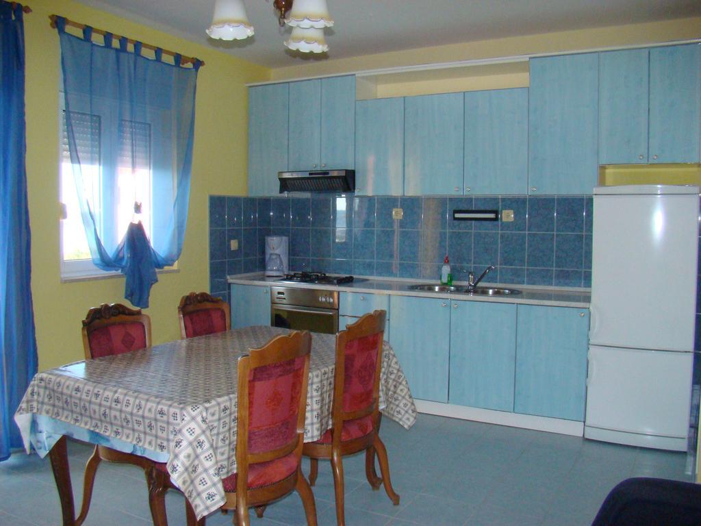 Apartments Zgogo Trogir Extérieur photo