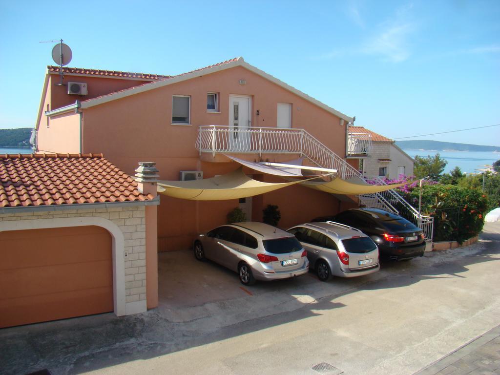 Apartments Zgogo Trogir Extérieur photo