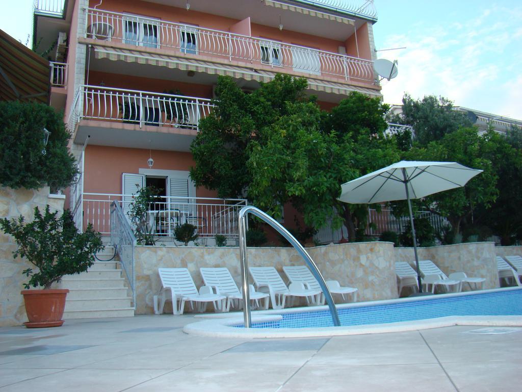 Apartments Zgogo Trogir Extérieur photo