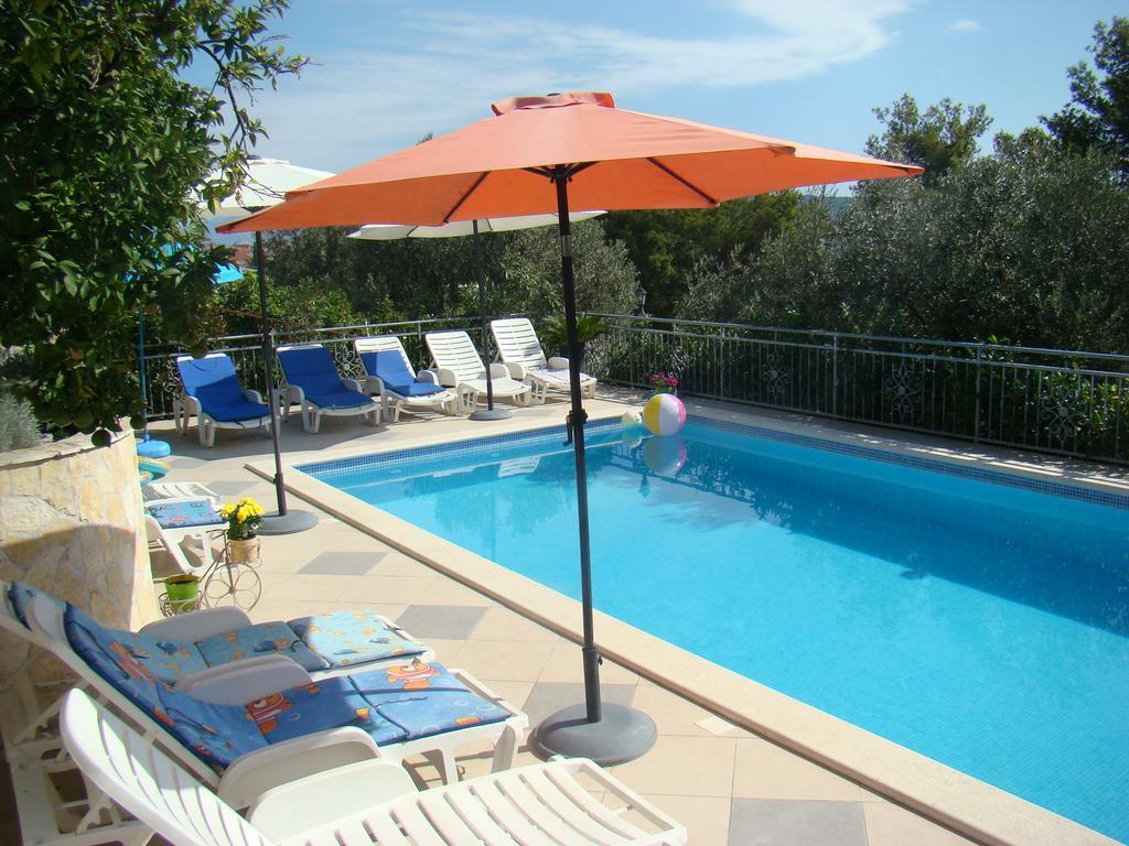Apartments Zgogo Trogir Extérieur photo