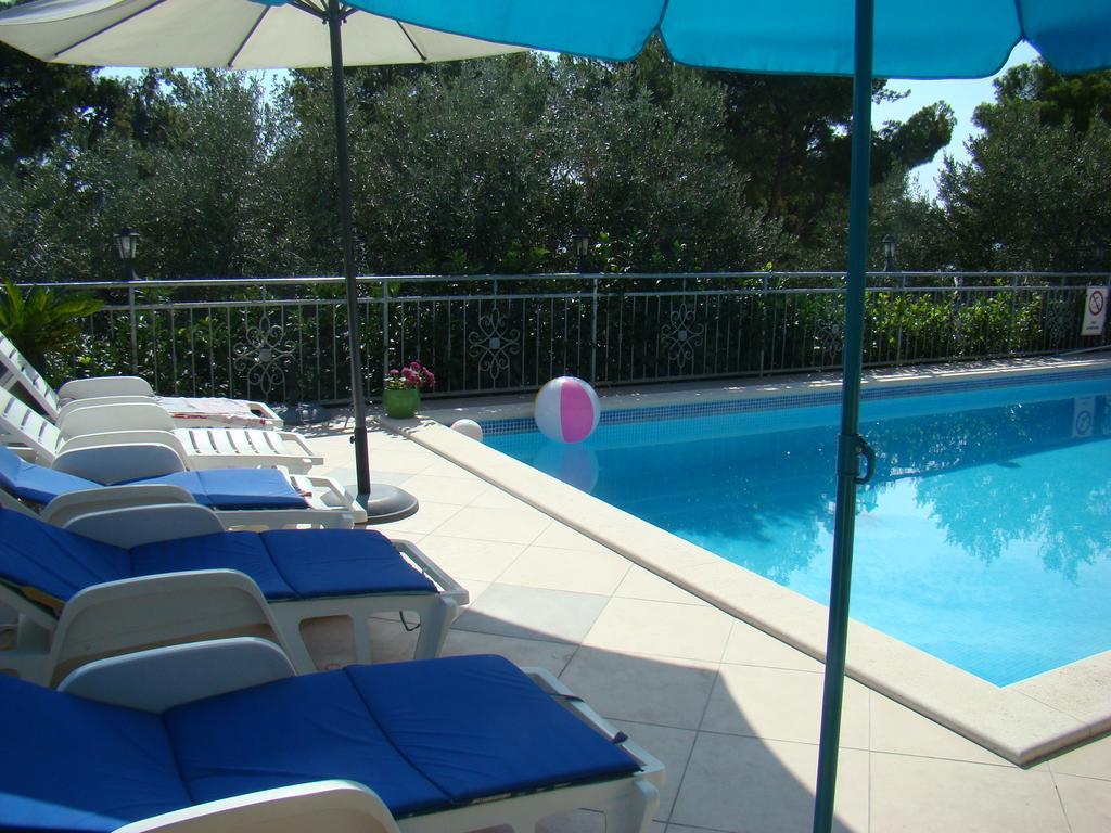 Apartments Zgogo Trogir Extérieur photo