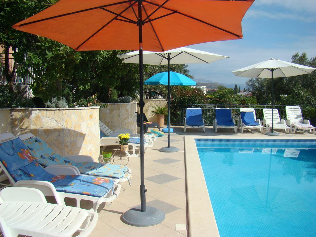 Apartments Zgogo Trogir Extérieur photo