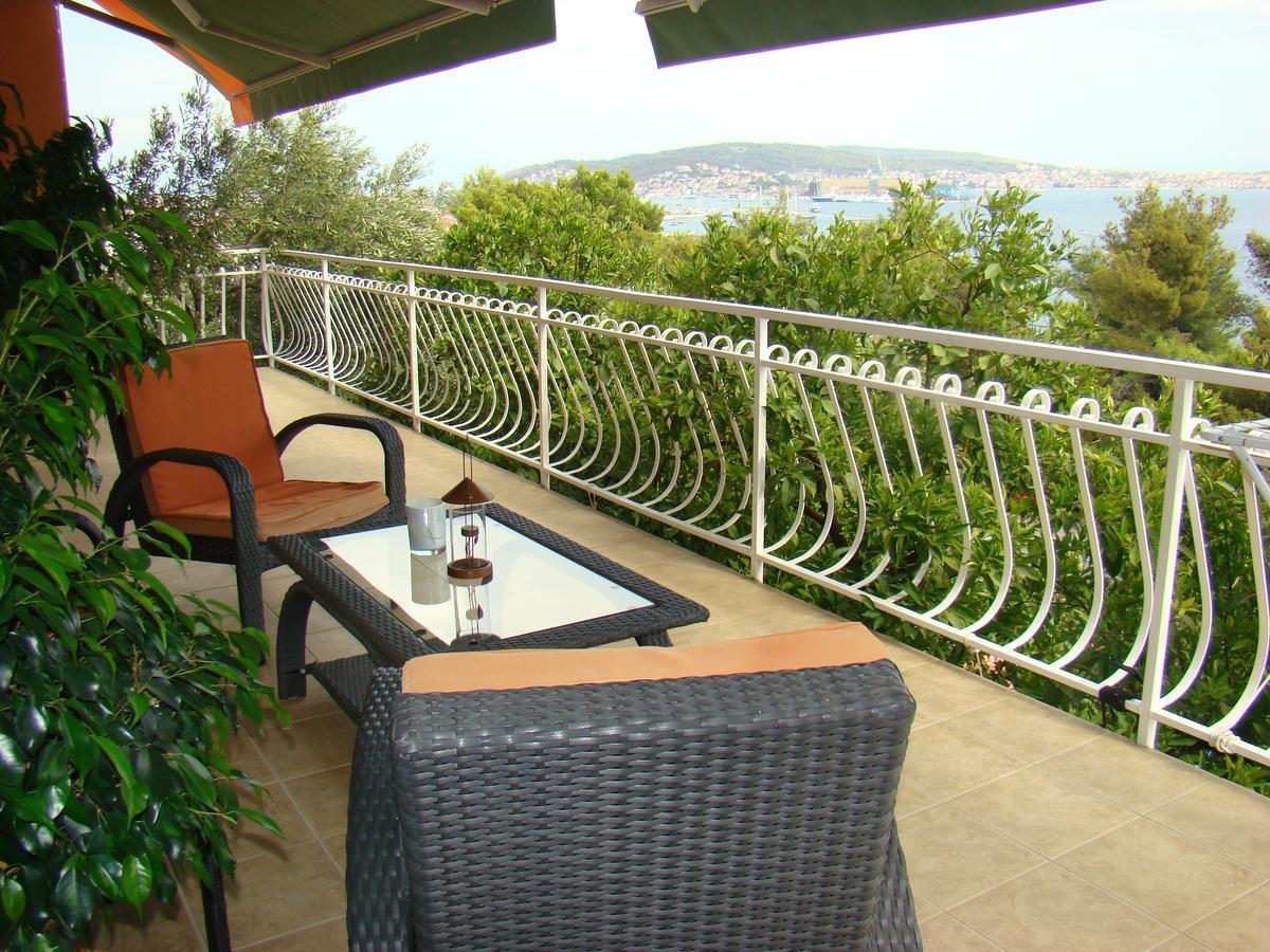 Apartments Zgogo Trogir Extérieur photo